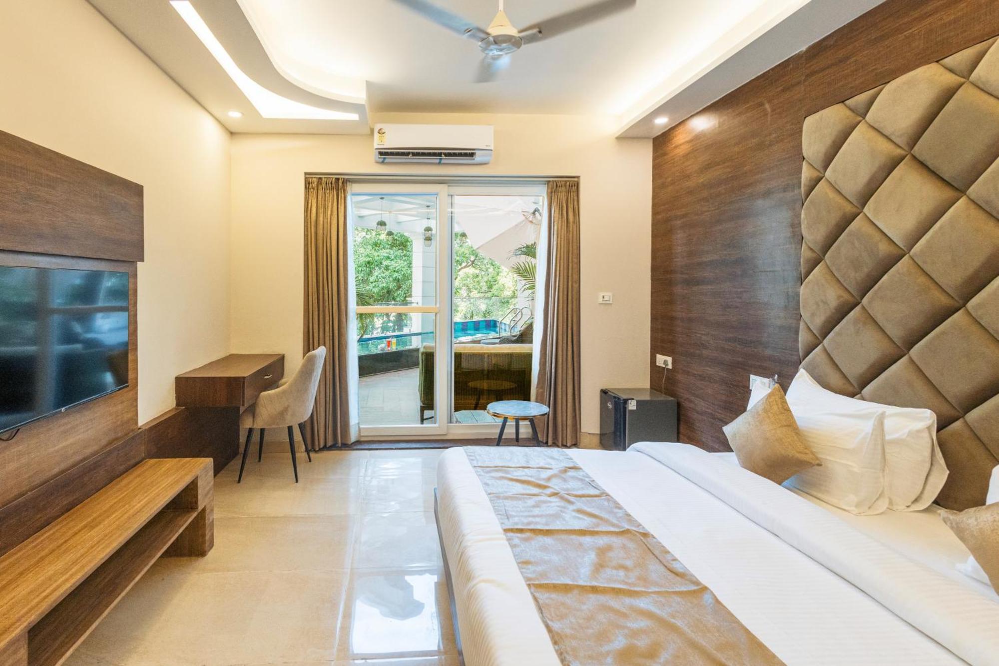 Stone Wood Hotel, Rishīkesh Extérieur photo