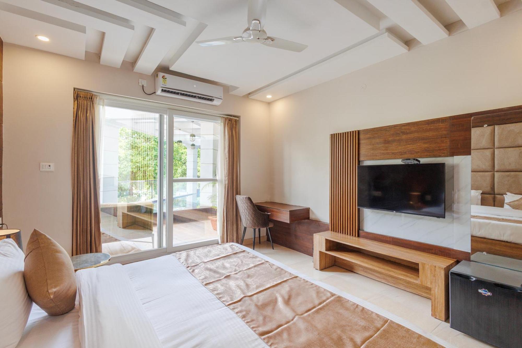 Stone Wood Hotel, Rishīkesh Extérieur photo