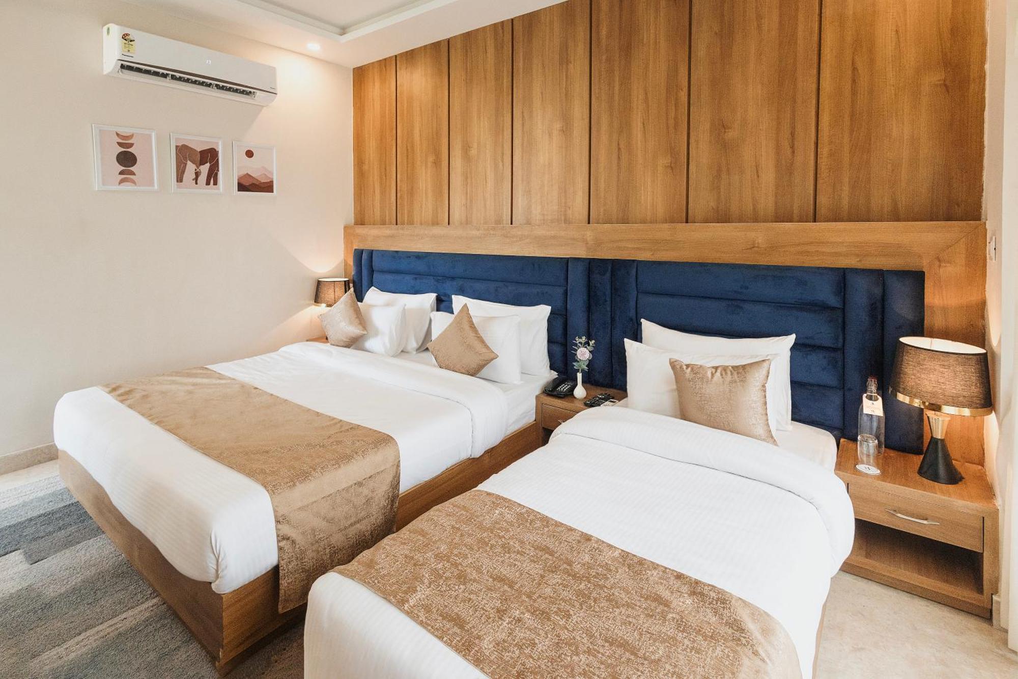 Stone Wood Hotel, Rishīkesh Extérieur photo